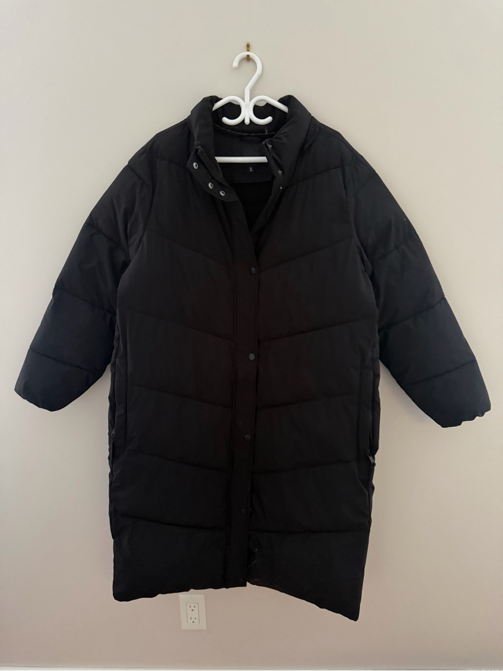 Reitmans Black Long Puffer Coat